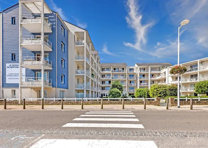 Vacancéole - Le Domaine de Bertheaume